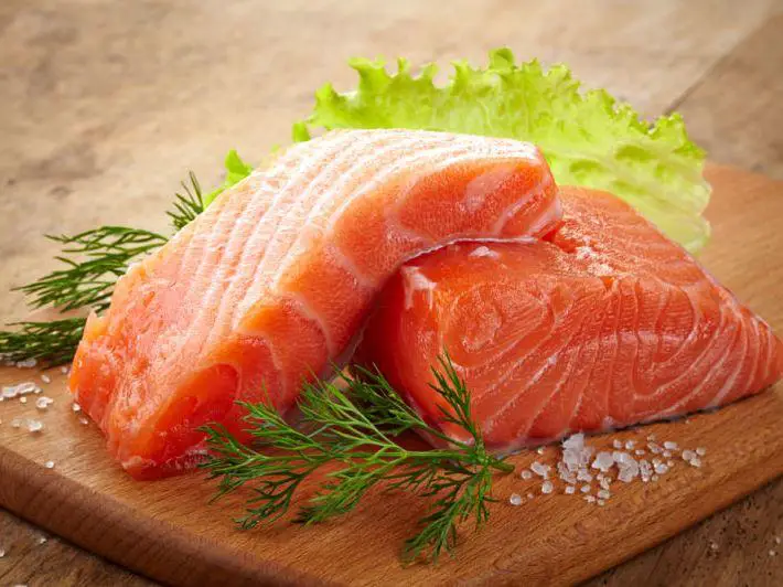 Salmon, one of the foods high in hyaluronic acid